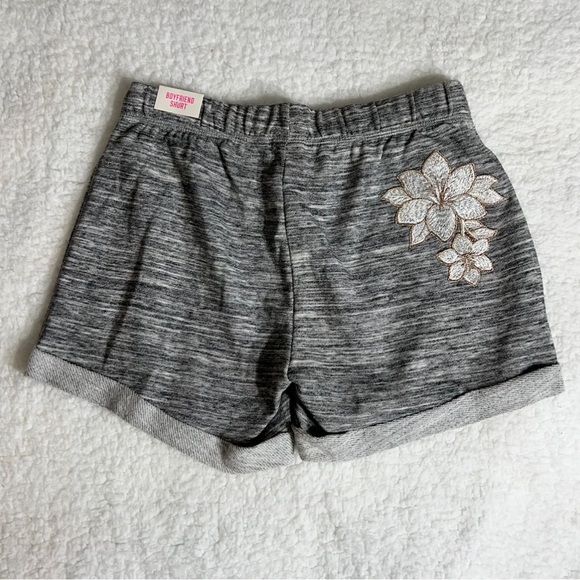 VS PINK Bling Flower Boyfriend Shorts XS - Picture 4 of 10